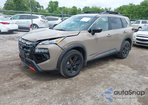 2025 Nissan Rogue Rock Creek z USA, uszkodzony, nr VIN 5N1BT3BBXSC805856